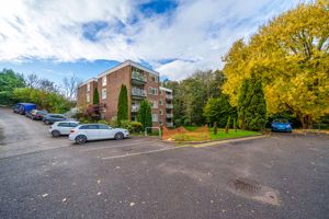 Photo 22- click for photo gallery